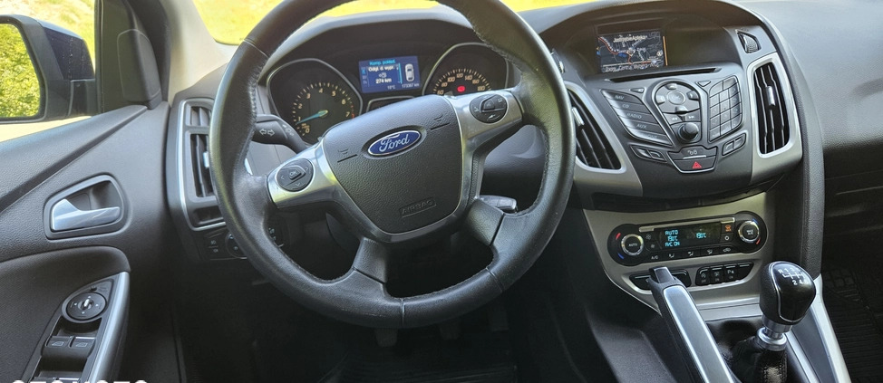 Ford Focus cena 26990 przebieg: 173000, rok produkcji 2013 z Międzybórz małe 232